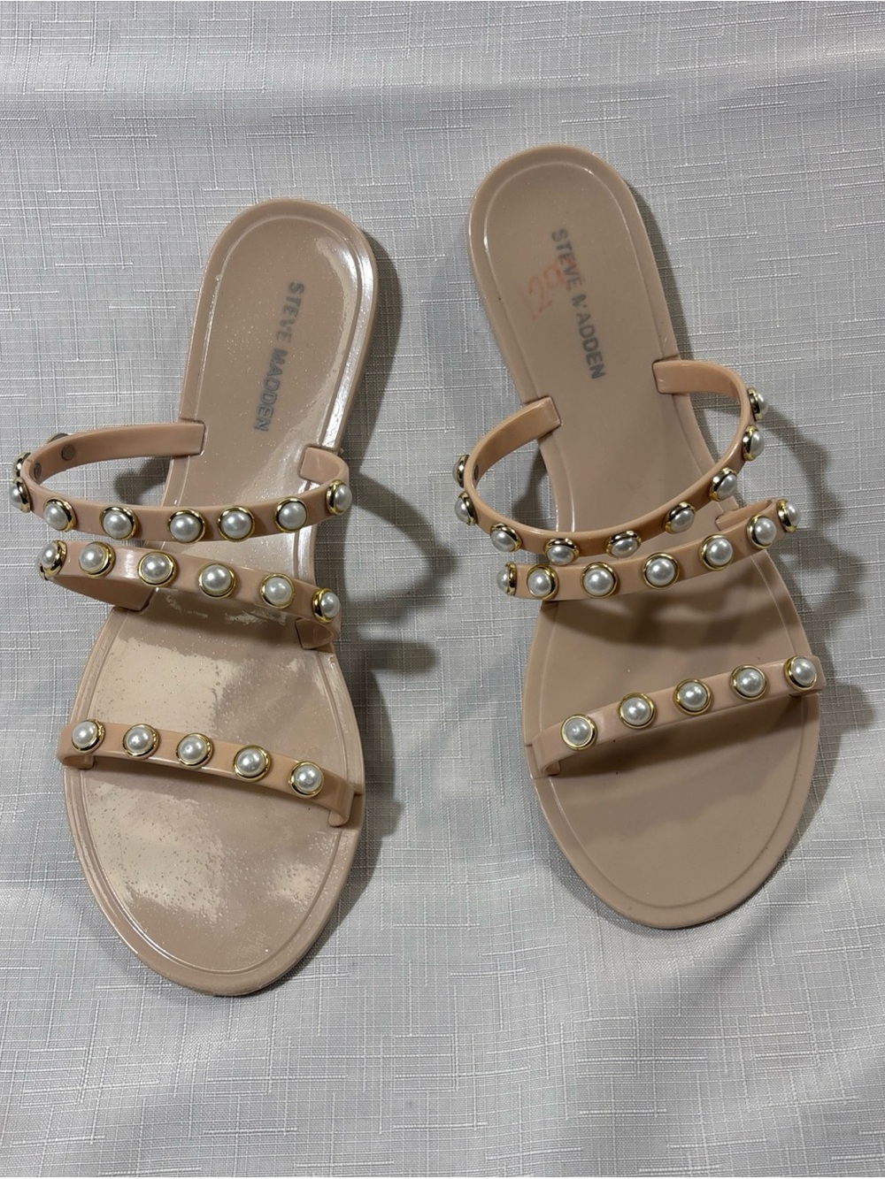 Steve Madden Beige Pearl-Embellished Slide Sandals